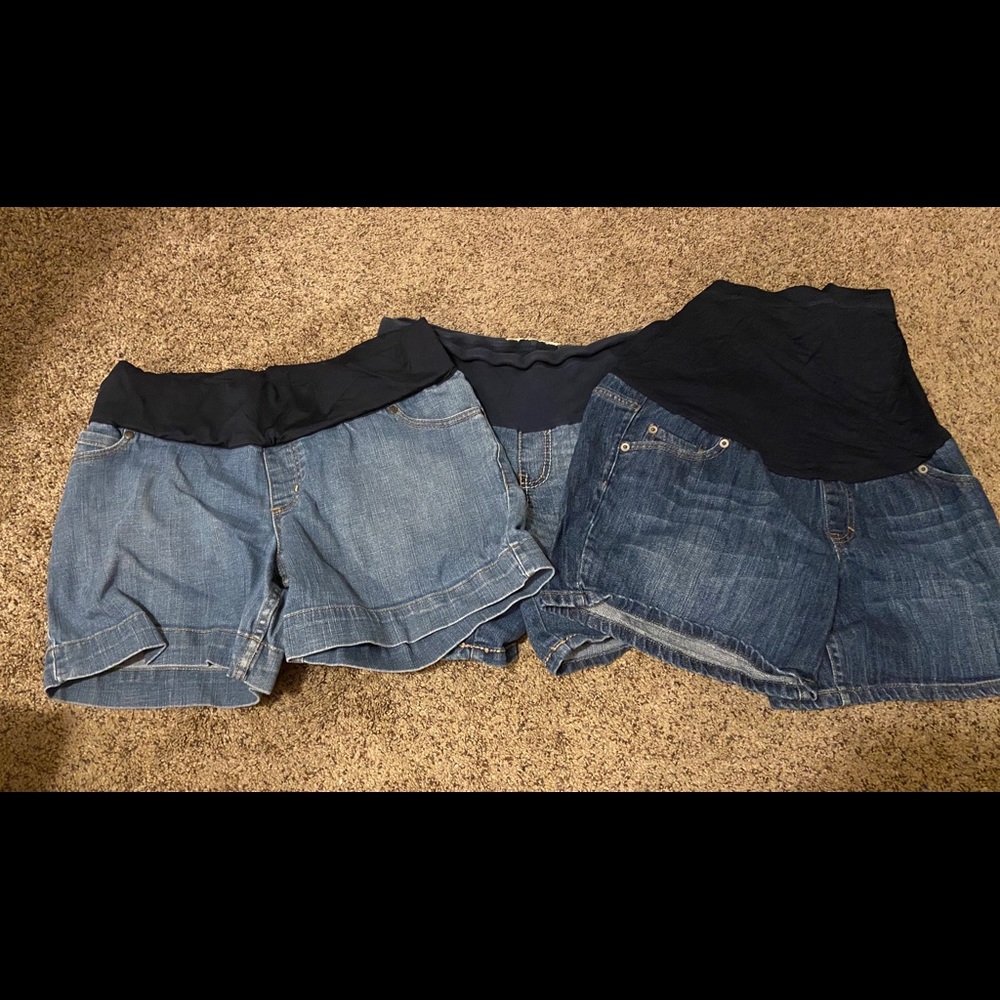 Maternity shorts (3 pairs)